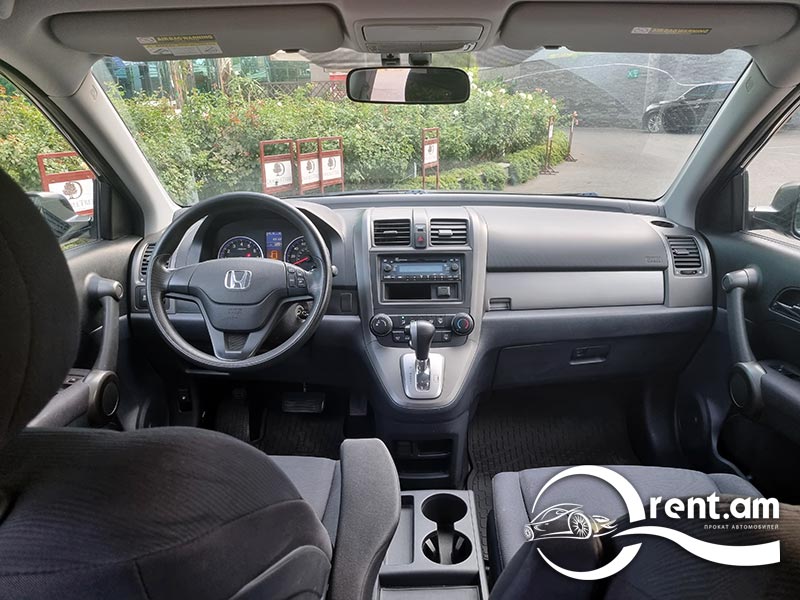 Прокат автомобиля Honda CR-V в Армении